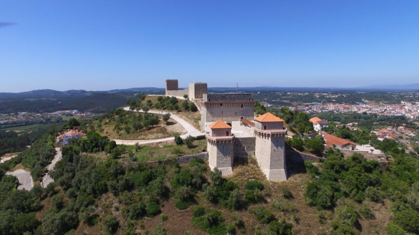 Castelo e Paço dos Condes